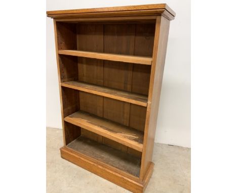 Light oak book shelvesW:76cm x D:26cm x H:114cm