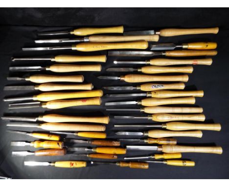 A large quantity of woodworking tools to include Robert Sorby and similar, Est £200 - £300