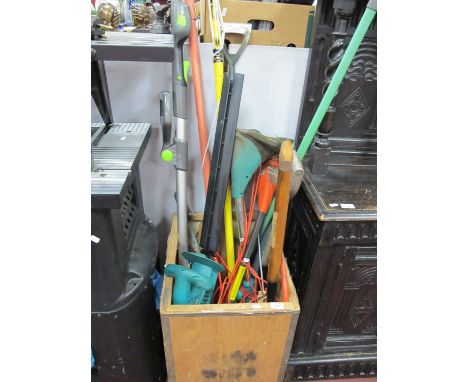 Quantity of Garden Tools