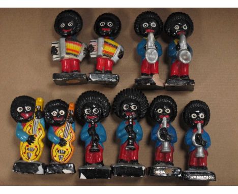 Robertson's Golly Band Figures, te (two of each figure).These items are listed on the basis they are illustrative of a bygone