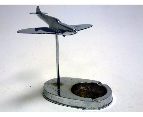 A good vintage piece, features 'Rolls-Royce' engraved to the wings. Good condition.