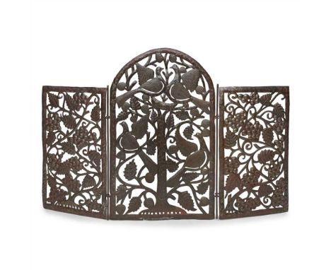 ENGLISH SCHOOL ARTS &amp; CRAFTS STEEL&nbsp;FIRESCREEN, EARLY 20TH CENTURY the three-fold screen with hinged side panels pier