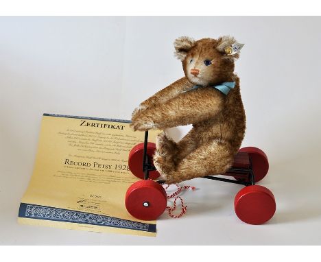 STEIFF LIMITED EDITION REPLICA 1996 RECORD PETSY 1928 BROWN TIPPED PUSH ALONG BEAR MADE OF MOHAIR WITH CERTIFICATE AND BOX