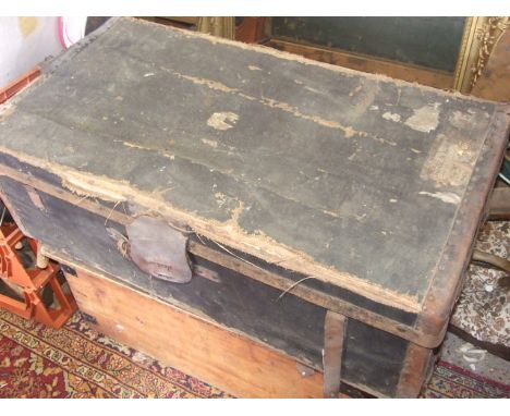 Vintage Trunk