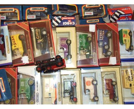 TRAY OF MODEL VEHICLES TO INCLUDE LLEDO, MATCHBOX ETC