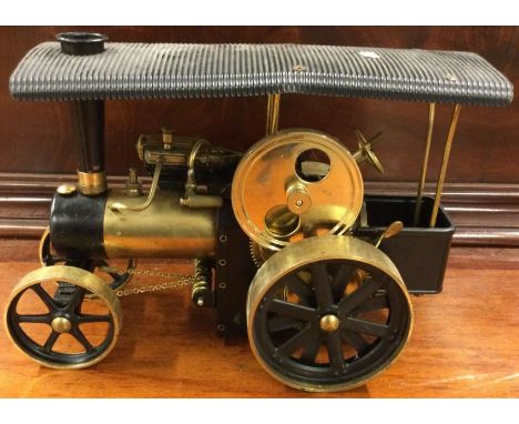 WILESCO: An old tractor. Est. £20 - £30.