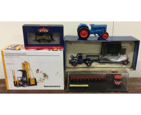 A Corgi deluxe Pickford's set etc. Est. £20 - £30.