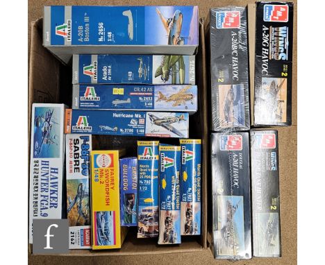 Fifteen 1:48 scale plastic model kits, all military, mostly aircraft, by Italeri, AMT, Academy and SMER, all boxed. (15) 