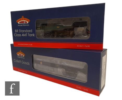 Two OO gauge Bachmann DCC Ready BR locomotives, 32-301A 0-6-0 black Class 2251 Collett Goods 3212 and 32-353 2-6-4T green Sta