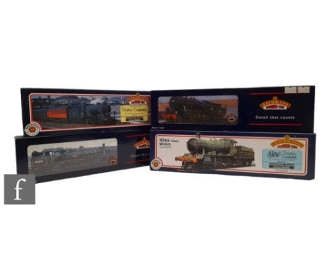 Four OO gauge Bachmann locomotives, 32-521 2-8-0 BR black Austerity Class 90275, 32-350 2-6-4T BR Standard Class 4MT 80061, 3