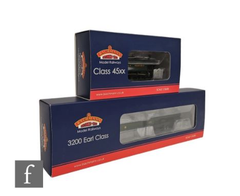 Two OO gauge Bachmann DCC Ready GWR green locomotives, 31-089 4-4-0 Earl Class 3214, and 31-131T 2-6-2 Class 45XX 4539, boxed