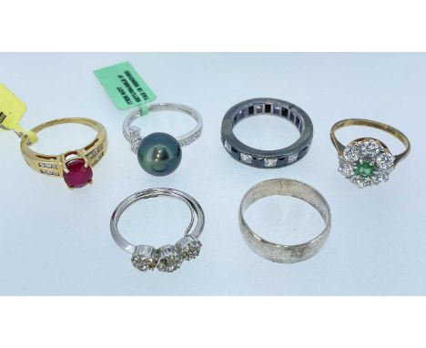 SIX VARIOUS MISCELLANEOUS DRESS RINGS, including 18ct white gold pearl and diamond chip ring (4.5gms), 14K yellow gold ring (