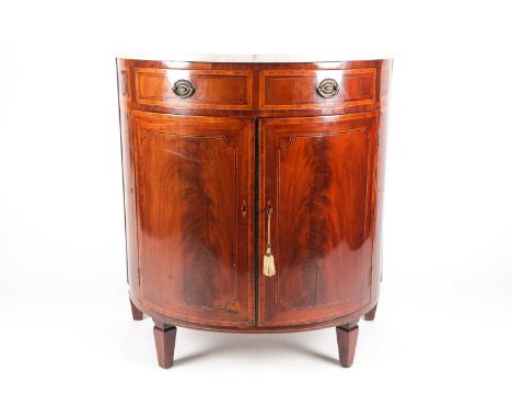A George III, Hepplewhite style, satinwood crossbanded mahogany demi-lune commode with figured marble top. Fitted a single fr