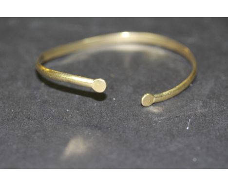 18ct gold open bangle 11grams