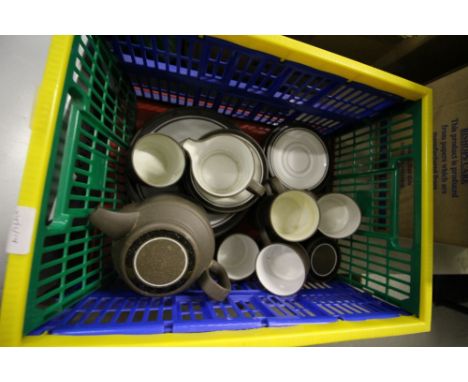 Hornsea contrast tea service