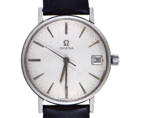 An Omega stainless steel gentleman's wristwatch, 31mm  Movement running when wound and hands setting, a few light wear scratc