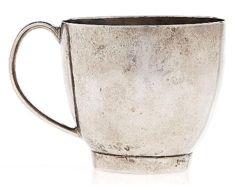 A silver chocolate cup, probably Spanish, second half 18th c, with plain loop handle on ring foot, 60mm h, indistinct shield 