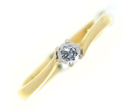 A diamond solitaire ring, in gold marked 750, 2.8g, size L  Good condition