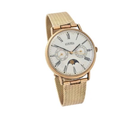 Roamer, Gold coloured bracelet watch   Movement: Cal. PUW 2550-2590N, quartz, 7 jewels   Case: 9 carat gold case, snap case b