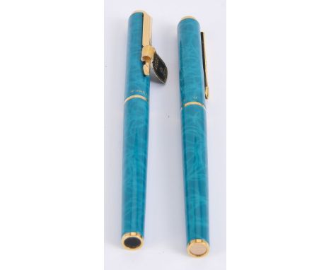 Parker, 95, a turquoise laque fountain pen and roller ball pen, the fountain pen cap with arrow clip, medium nib, cartridge f