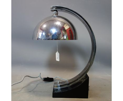 A vintage chrome arch table lamp, on ebonized base, H.41cm 