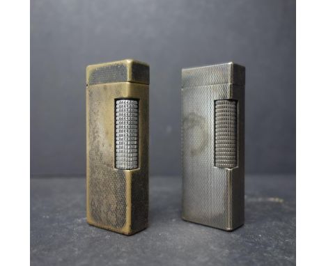 Two vintage Dunhill lighters, H.6.4cm (2) 