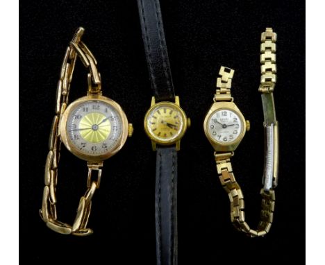 Early 20th century 9ct rose gold ladies manual wind wristwatch, Glasgow import mark 1923, on rose gold expanding strap stampe