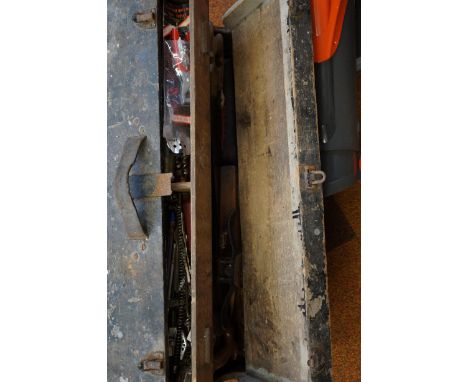 Early carpenters tools chest & contents 