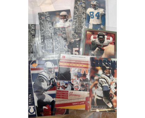 Collection of vintage American football cards 