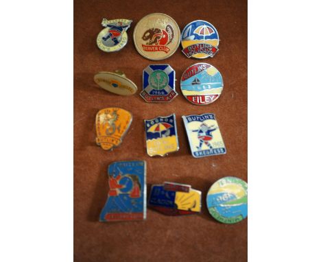 Collection of vintage Butlins pin badges 