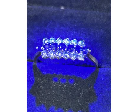 9ct Gold ring sapphires & cz stones Size S 2.2g 