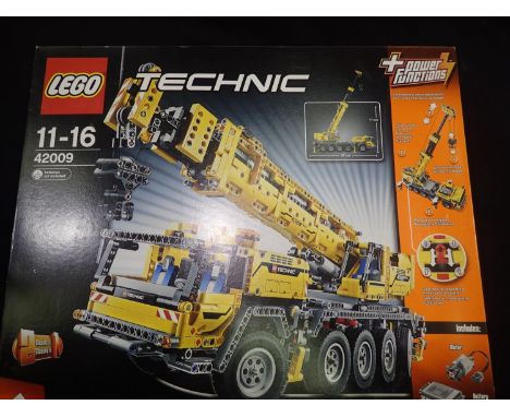 Lego Technic 42009 mobile crane, seals broken, bags still sealed. UK P&amp;P Group 2 (£20+VAT for the first lot and £4+VAT fo