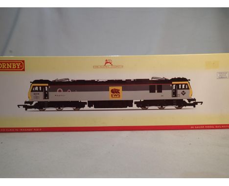 Hornby R3347, class 92 electric, 92019, Wagner, EWS, near mint condition, storage wear to box. UK P&amp;P Group 1 (£16+VAT fo