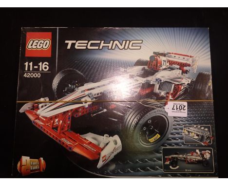 Lego Technic 42000 F1 car, factory sealed. UK P&amp;P Group 2 (£20+VAT for the first lot and £4+VAT for subsequent lots) 