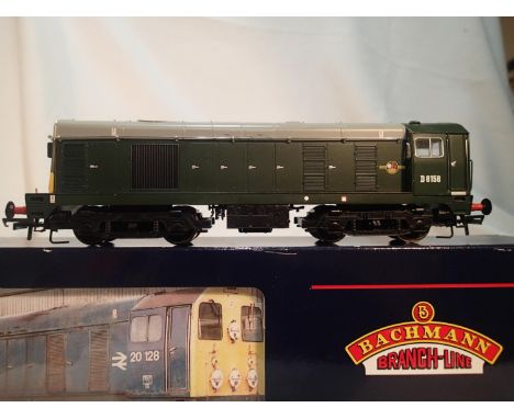 Bachmann 32-033 DS, class 20 D8158, green, late crest, with sound (untested), excellent condition, wear to box. UK P&amp;P Gr