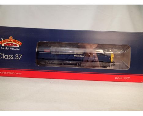 Bachmann 32-775 TL, class 37 diesel, 37055, Rail Celebrity, mainline blue, regional exclusive model, near mint condition, sto
