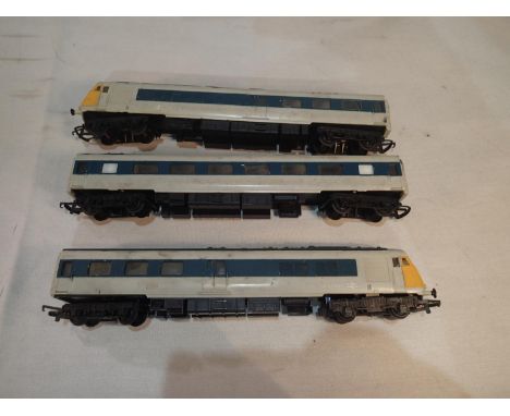 Hornby three car blue Pullman, reverse livery, grey/blue, good condition, some marks/rubs/paint loss, requires cleaning. UK P