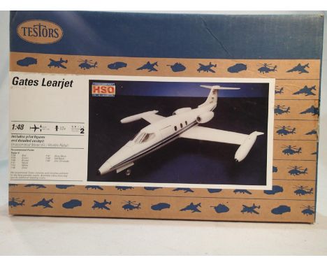 1/48 scale Testors Gates Learjet, appears complete, unchecked. UK P&amp;P Group 1 (£16+VAT for the first lot and £2+VAT for s
