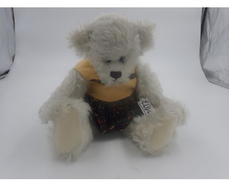 Hand made limited edition teddy bear, Sky, 1 of 4, 40cm H.UK P&amp;P Group 2 (£20+VAT for the first lot and £4+VAT for subseq