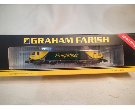 N gauge Graham Farish 371-790 SF class 90/0, 90042, freightliner Powerhaul, factory fitted sound, near mint condition, boxed.