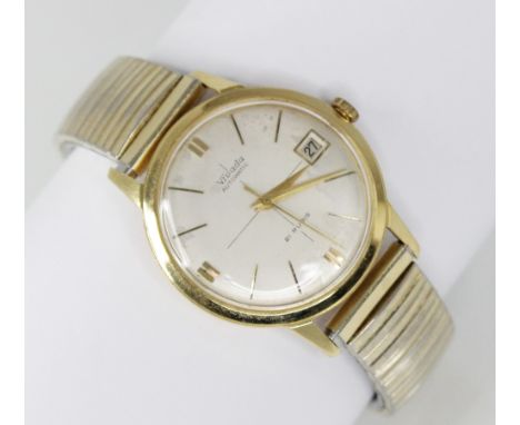A Gentleman's 18ct gold vintage Nivada automatic wristwatch, the circular dial with baton markers and date window to three 'o