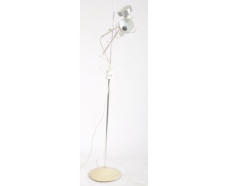 Terence Conran for Habitat - A vintage 20th century circa 1970s twin spotlight floor standing lamp. The lamp having twin two 