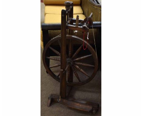 Vintage spinning wheel, 96cms high  