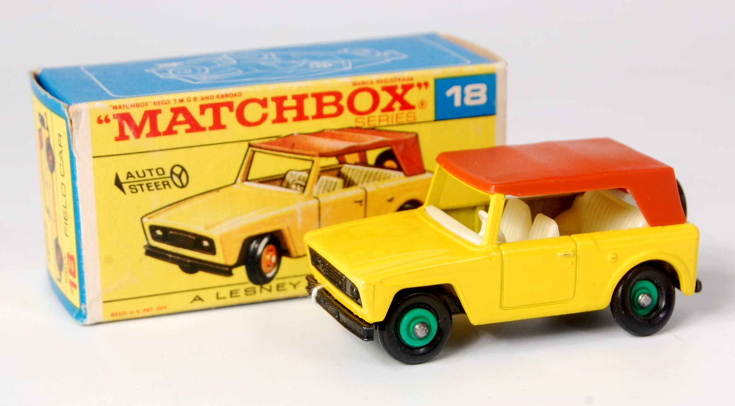 Matchbox, 175 series No.18 field car, yellow, redbrown roof, rare