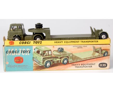 Corgi, Major 1135 Heavy Equipment Transporter, Bedford Carrimore US military green, driver, US Army star on cab roof, on slid