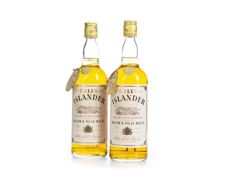 BELL'S ISLANDER (2) Blended Scotch Whisky 75cl, 40% volume. Two bottles.
