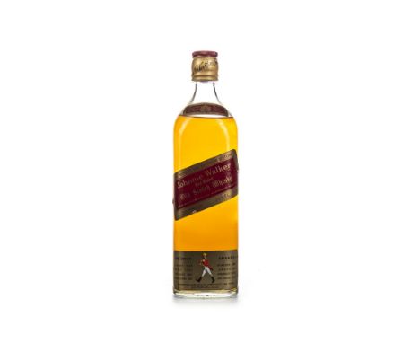 JOHNNIE WALKER RED LABEL Blended Scotch Whisky 26 2/3 fl.oz, 70° proof.