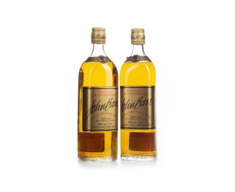 JOHN BARR (2) Blended Scotch Whisky 75cl, 40% volume. Two bottles.