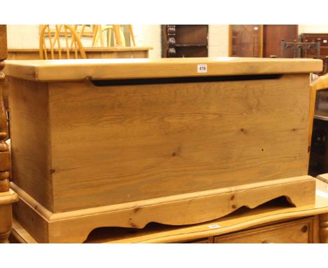 Pine trunk 47.5cm by 92cm by 47cm, in little used condition.