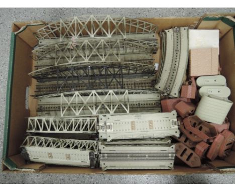 A Marklin HO scale Lattice Bridge set having four viaducts, four connecting bridge sections, four curved bridge sections, eig